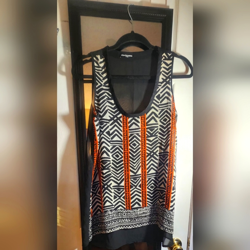 Cha Cha Vente  Sleveless Blouse